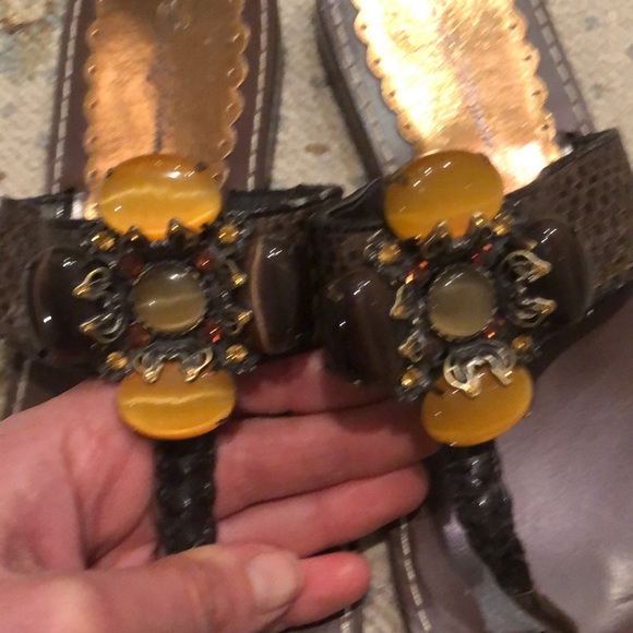 Sandals - Picture 4 of 7